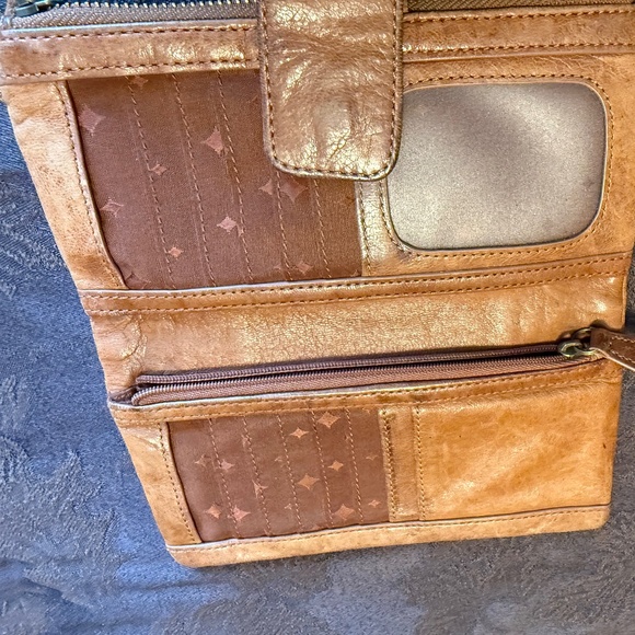 Fossil Long Live Vintage 1954 Lamb Hide Aged Leather Bifold Wallet Zips Snaps - Picture 4 of 5
